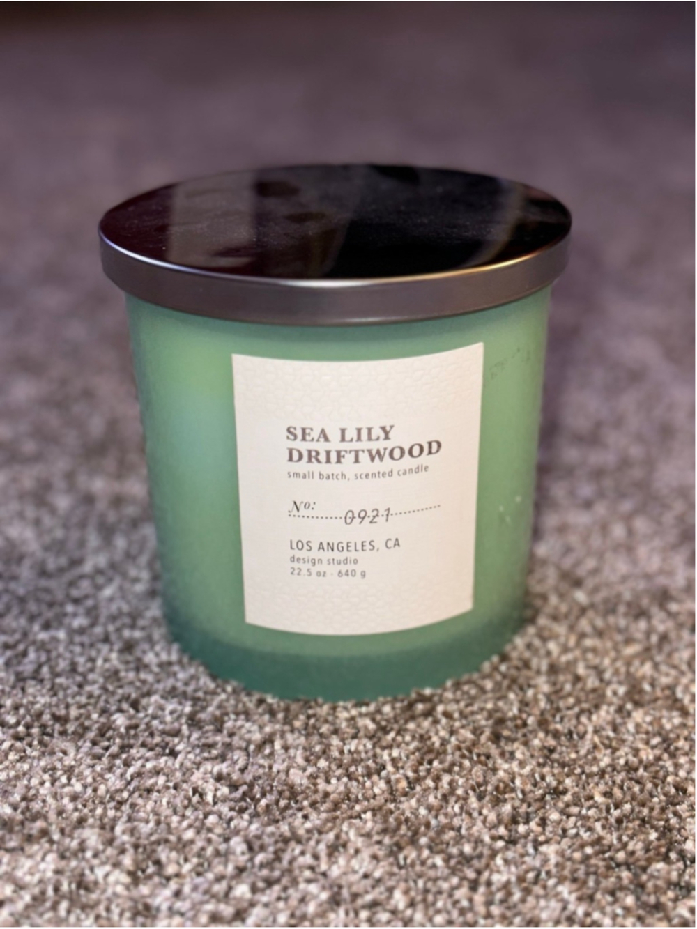 Sea Lily driftwood candle